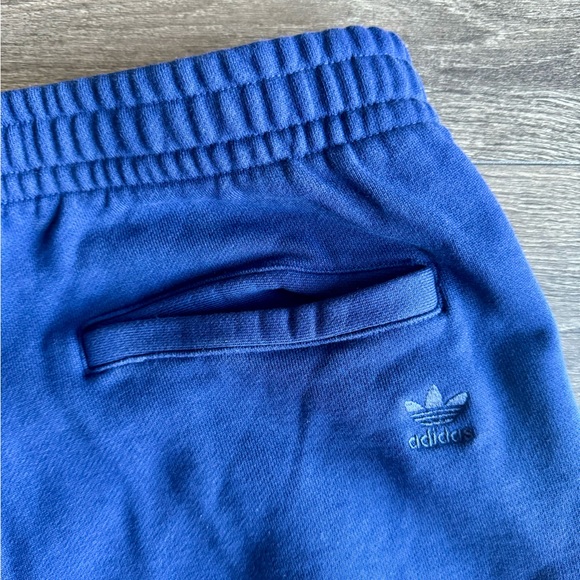 Adidas - Human Race jogging shorts - Sz - XL - Picture 6 of 6